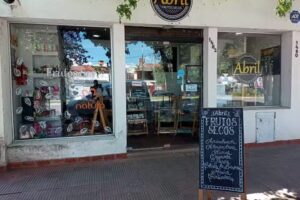 Abril Frutos Secos Salta