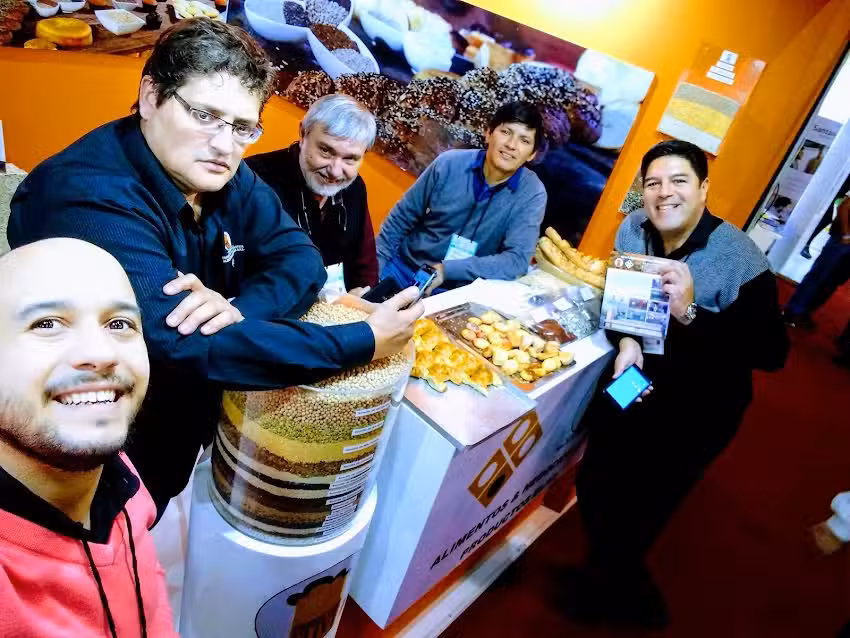 Alimentos y Negocios SRL