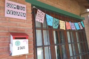 Ascendente en gula (Casa de Comida vegana para llevar)