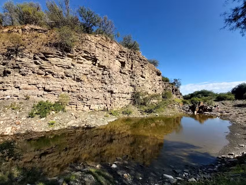 Bajo de V&eacute;liz