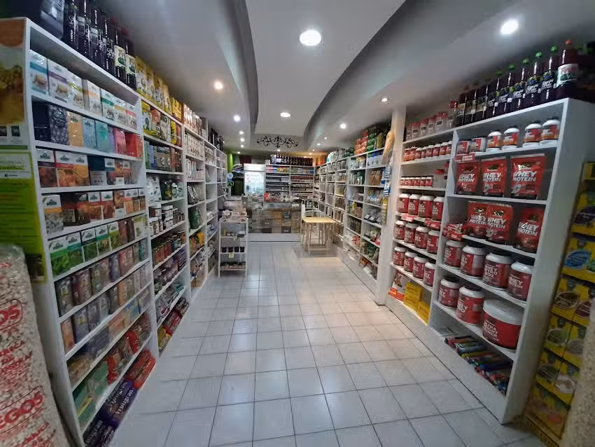Diet&eacute;tica NATURALEZA PURA