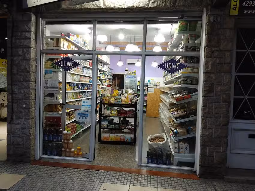 DIETETICA &Uuml;DWE alimentos sanos