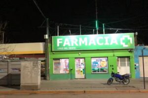 Farmacia Cruz del Oeste