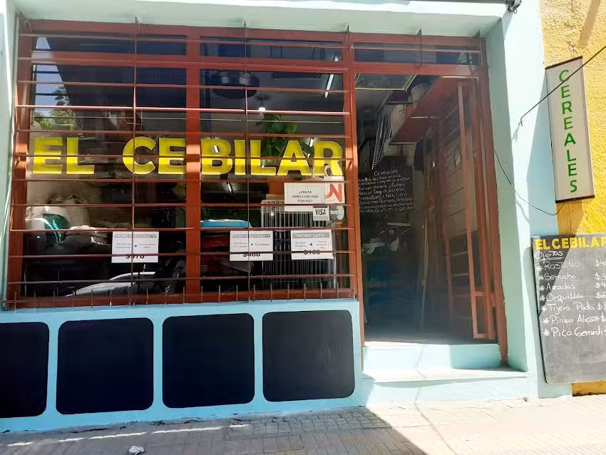 Forrajer&iacute;a El Cebilar