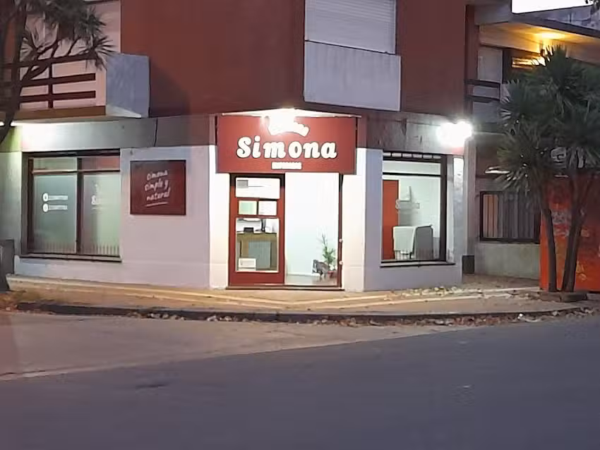 La Negra Simona La Perla