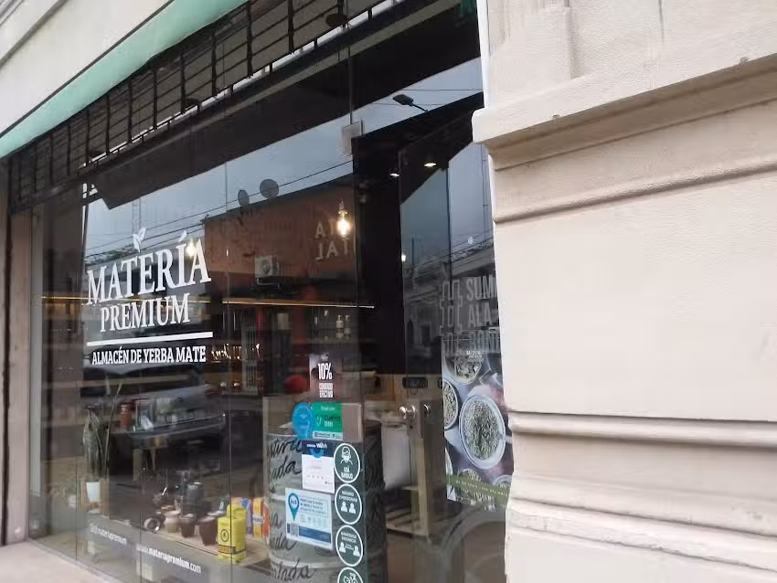 Mater&iacute;a Premium &ndash; Almac&eacute;n de Yerba Mate