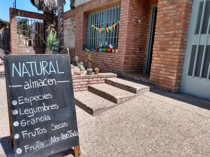 Natural almac&eacute;n