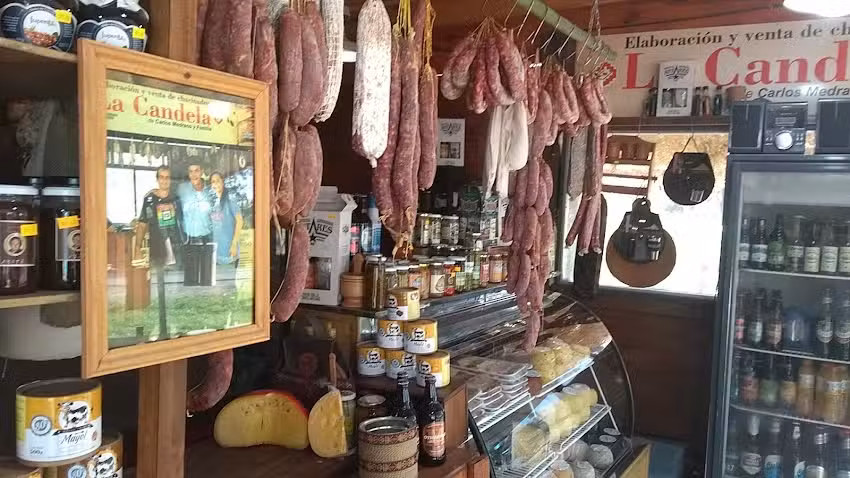 Nuestro Almac&eacute;n De Campo