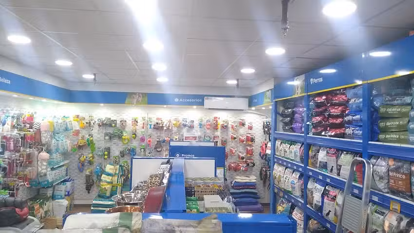 Pet Shop &ndash; Natural Life &ndash; Rosario Pellegrini