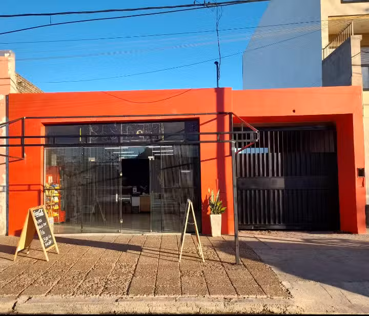 Poller&iacute;a y rotiser&iacute;a Lo de Isa